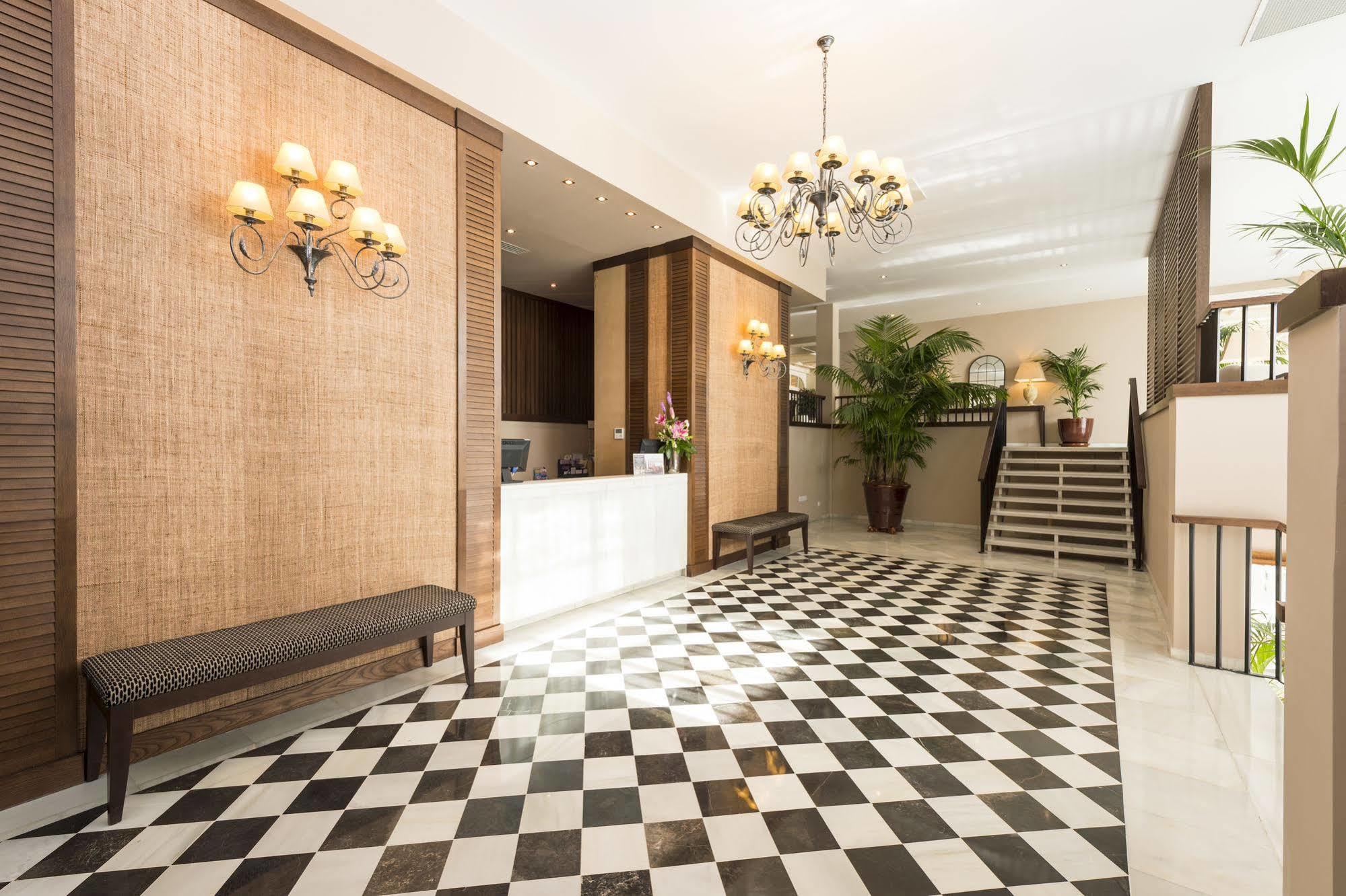 Rock Hotel Гибралтар Экстерьер фото